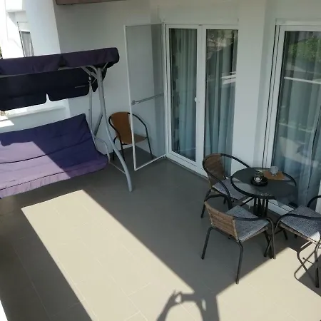 Apartment 4 Me